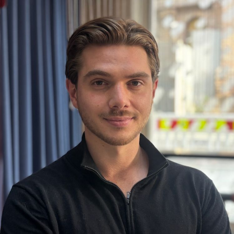 cover art for Slik hentet unggutten fra Oslo 118 millioner med Strise – Nå er han speider for Andreessen Horowitz m/ Michelangelo Pagliara