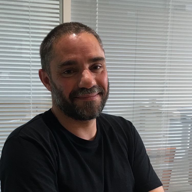 cover art for #1 - VENTURE CAPITALIST - Christophe Raynaud : le bonheur précède la réussite