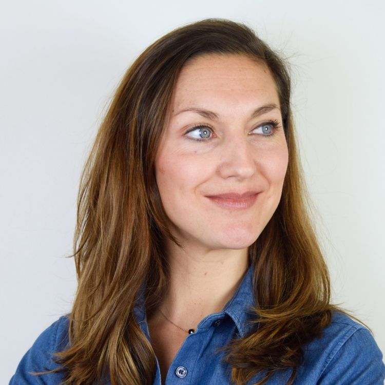 cover art for #30 - CHASSEUSE DE TETES : Elsa BRAGER : la générosité comme art de vivre