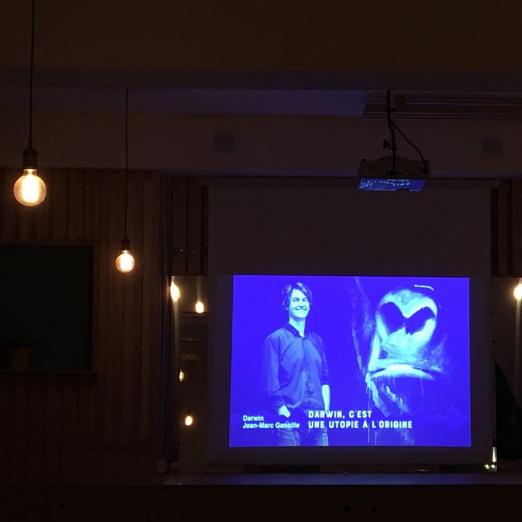 cover art for Apéro-Podcast à la Maison Montreau - Débat sur Darwin et les friches