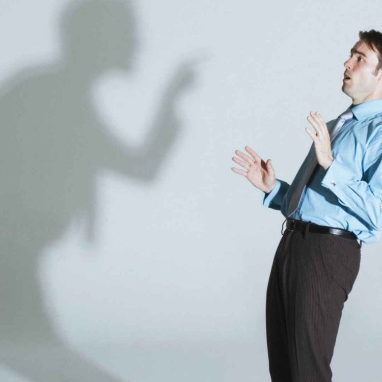 cover art for #423 - Selvkritikk er kreativitetens verste fiende