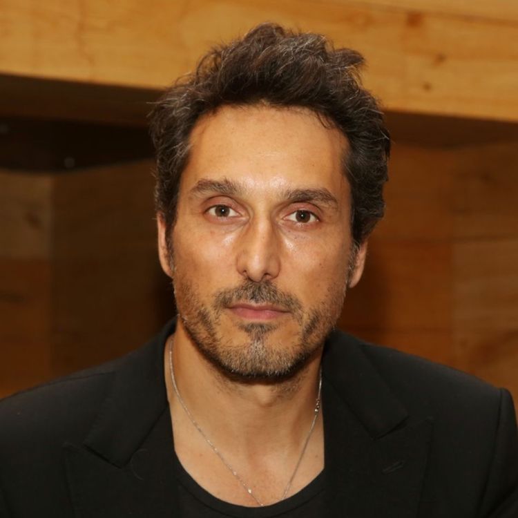 cover art for Vincent Elbaz : Entre séduction, succès et rêves d'enfant