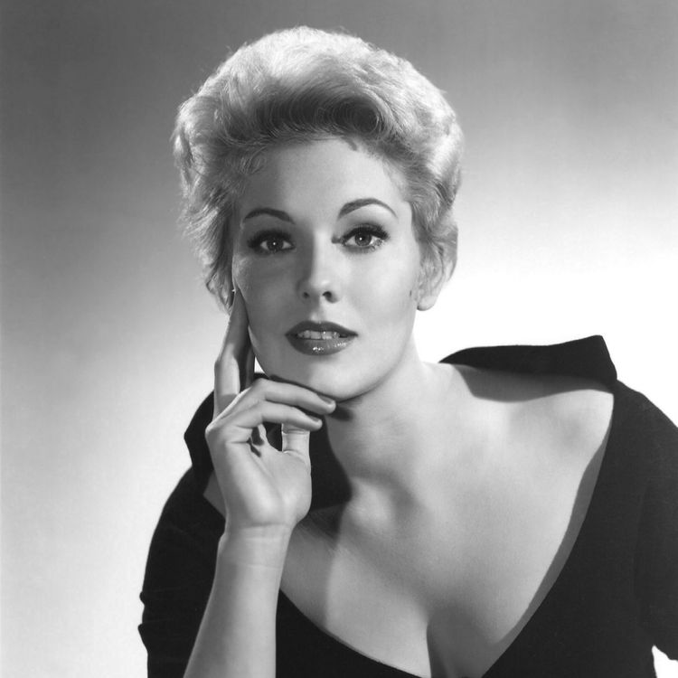 cover art for Kim Novak : Le Filmographe