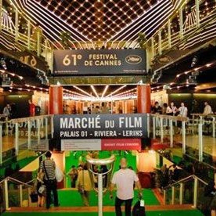cover art for Le marché du film de Cannes, le souk du 7ème art.