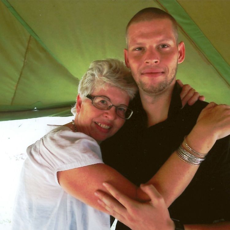 cover art for En mors kamp. Med Kari Hilde French og Fredrik Græsvik.