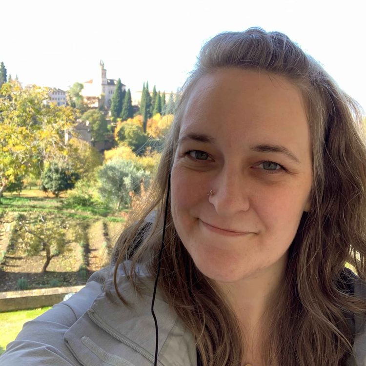 cover art for The Mississippi Arts Hour | Emmi Sprayberry