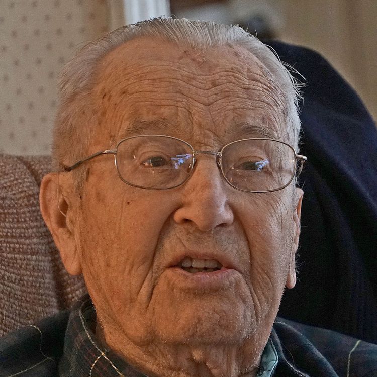 cover art for Ev Rau, a rich career and an Altamont farm — Nov. 30, 2017