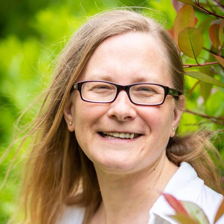 cover art for Episode 38 - No Labels, No Limits - with Sally Saint, Energy Reader