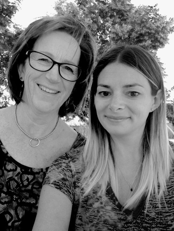 cover art for Episode 020 - No Labels, No Limits - with Sarah and Summer, Insightful Business Duo