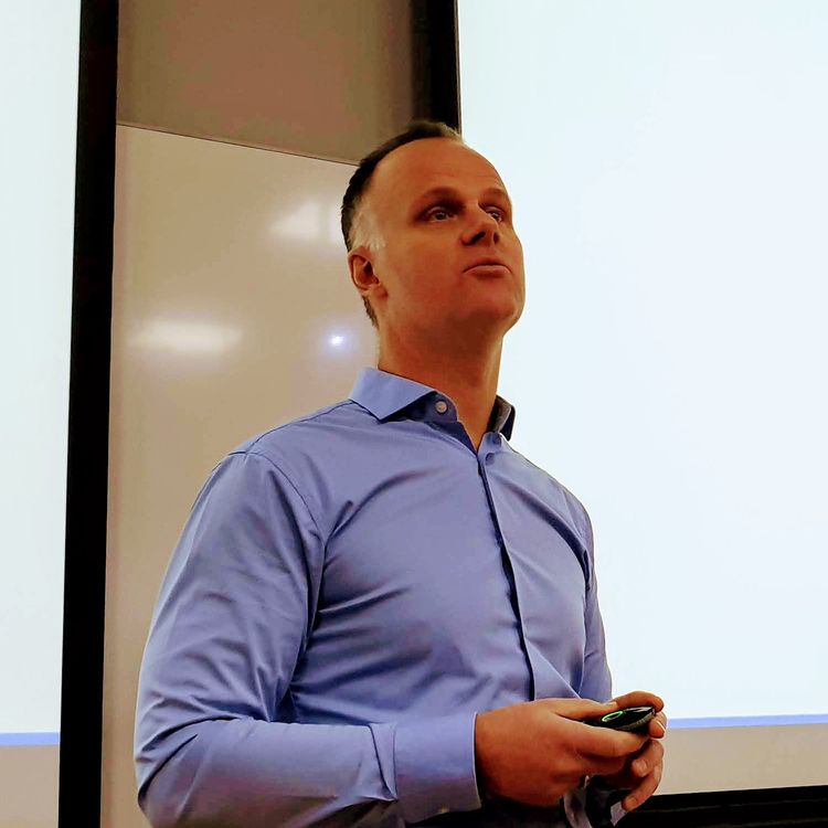 cover art for Pandemispesial: Digitalisering under koronakrisen med Geir Jåthun Hindenes