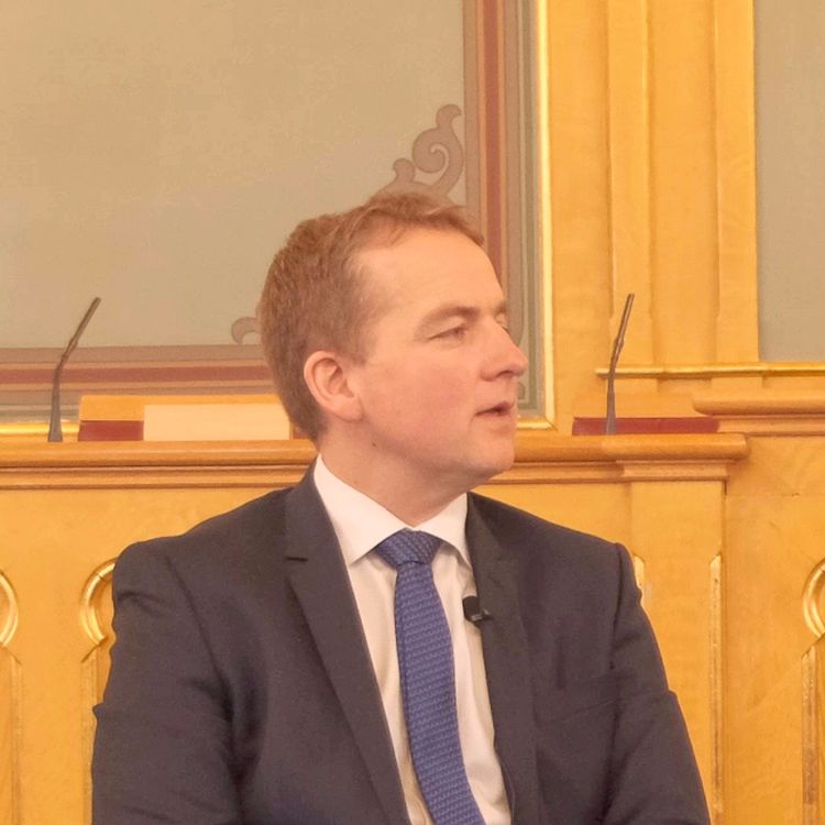 cover art for #02 Sveinung Stensland om helsenæringen