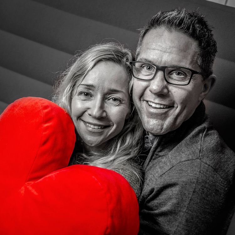 cover art for Brått ramlet det ut av meg: – Den middagen må vi få til snart