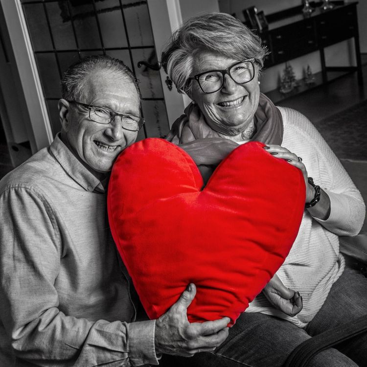 cover art for De turte ikke kjøpe forlovelsesringene i Fredrikstad, tenk om noen skulle se dem