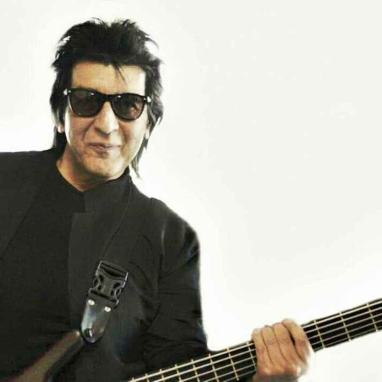 cover art for EL LEGADO DE JAVIER SALDÍAS, Desenterrando Vinilos con Fonocaptor, Fernando Hurtado en Radio París La Paz