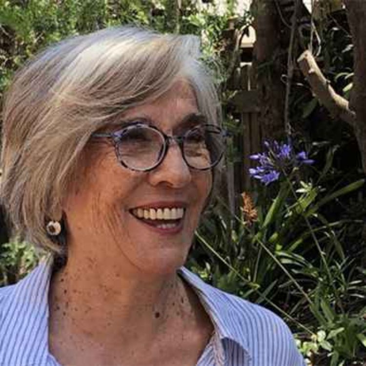 cover art for CRÍTICA Y FEMINISMO, Raquel Olea en Radio París La Paz