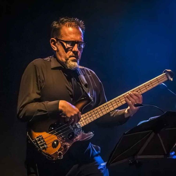 cover art for LAURENT PECH: CINCO AÑOS DE MÚSICA EN BOLIVIA, Radio París La Paz