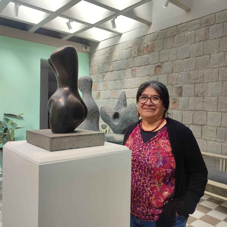 cover art for CENTRO CULTURAL MUSEO MARINA NUÑEZ DEL PRADO, Varinia Oros en Radio París La Paz