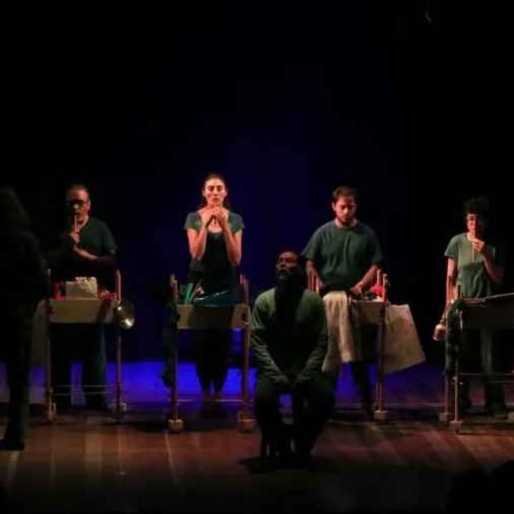 cover art for LAS ESTACIONES DEL TRUENO, Oscar García en Radio París La Paz