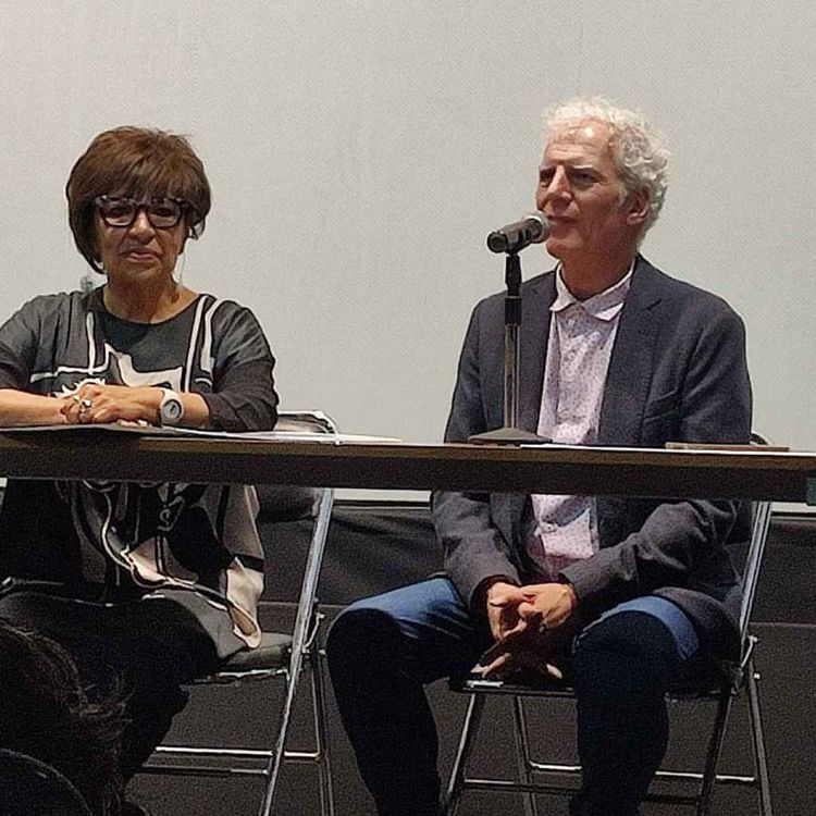 cover art for 20 AÑOS DE LA MEJOR PELÍCULA DEL MUNDO, Diego Gullco en Radio París La Paz