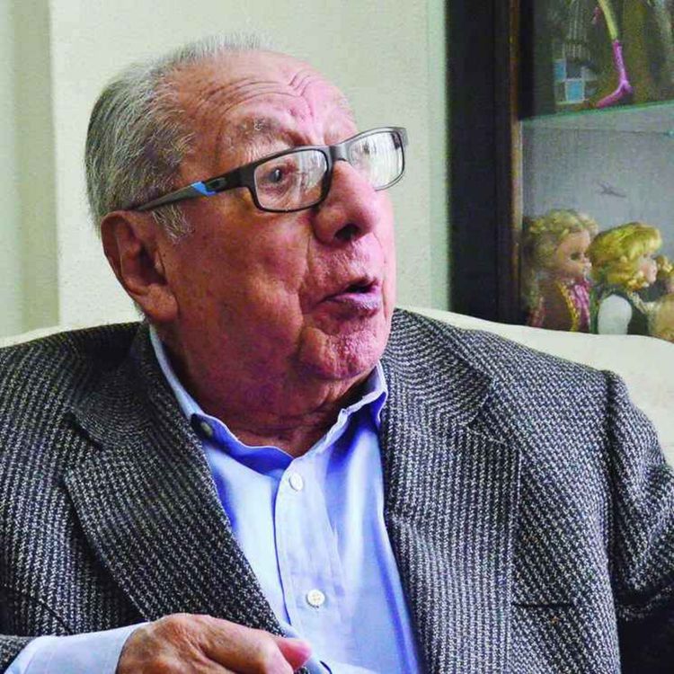 cover art for LAS REFLEXIONES DE WALTER NAVIA en Radio París La Paz