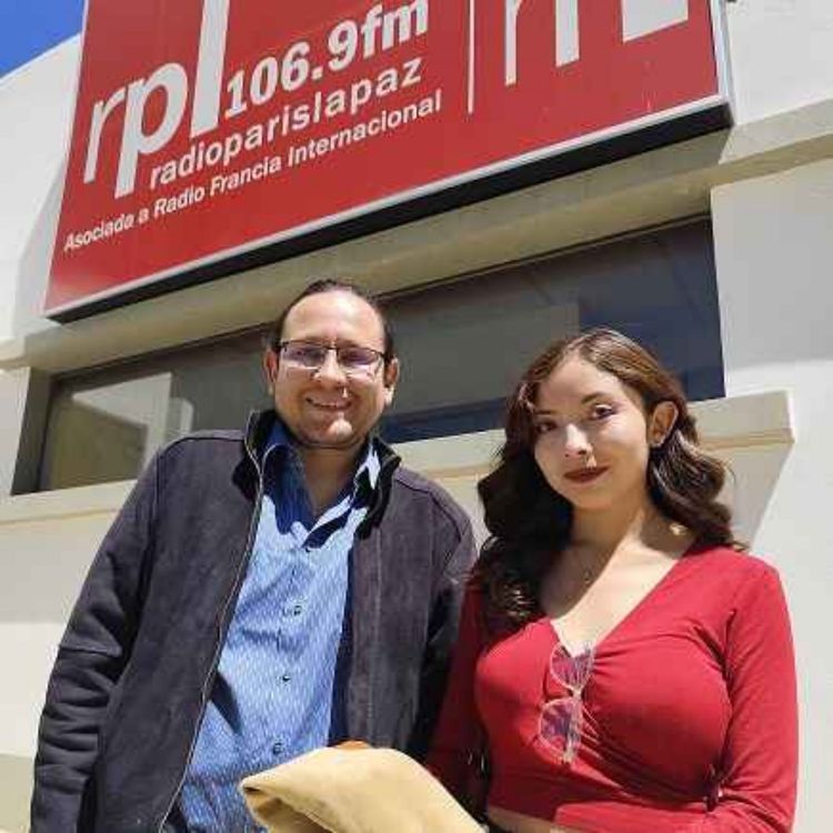 cover art for PENSANDO EN LA CRÍTICA DE TEATRO, Willy Bernal, Fernanda Miranda  y Evelyn Callapino en Radio París La Paz