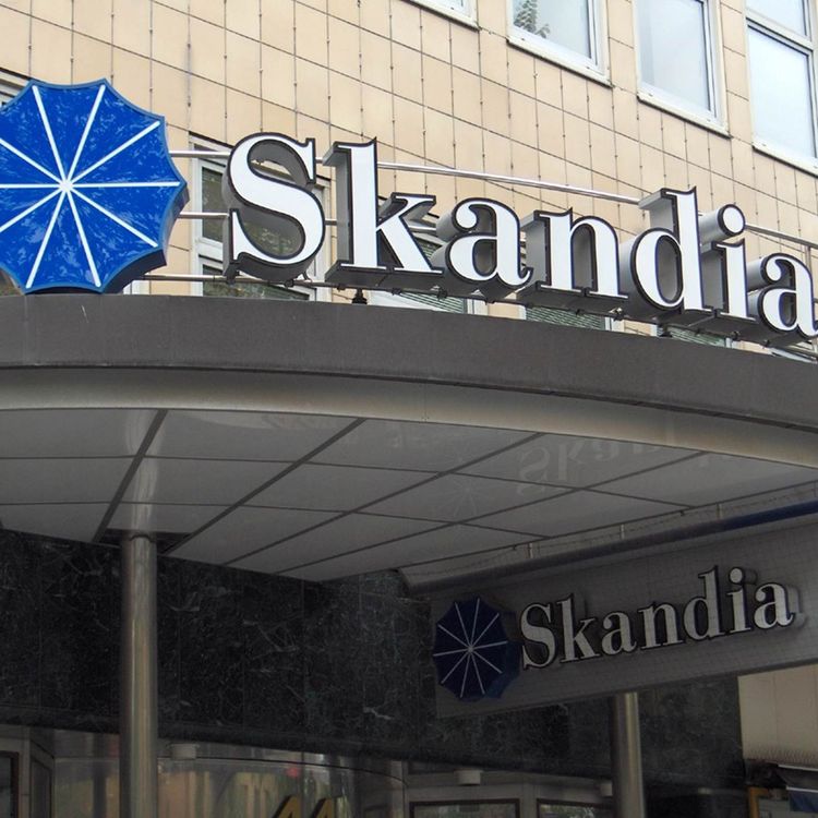 cover art for Skandia-affären