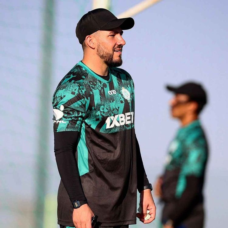 cover art for Coach Darian Wilken flying with Raja Casablanca