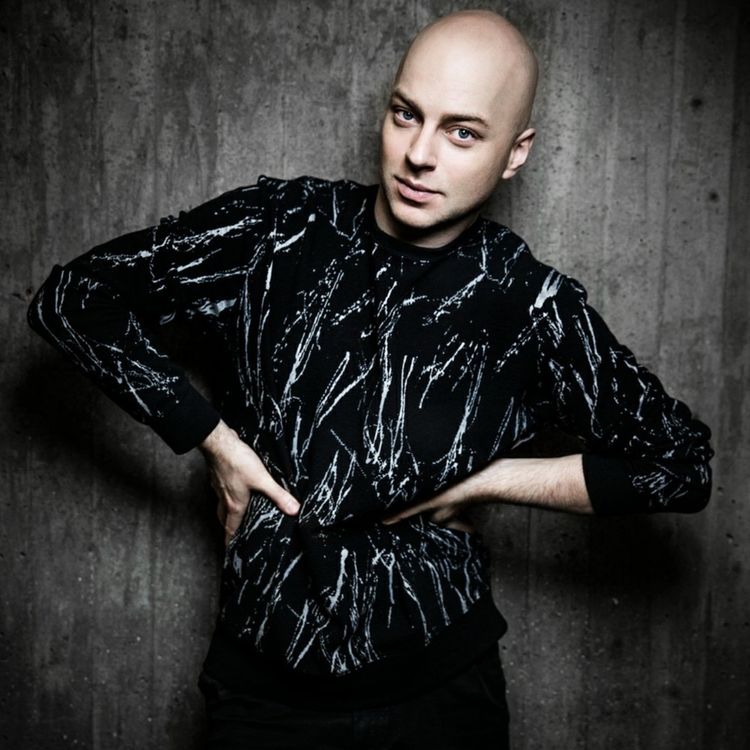 cover art for Robert Fux letar sig bortom "stadsmuren"