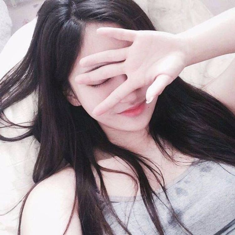 cover art for 不要爱上像我这样的人