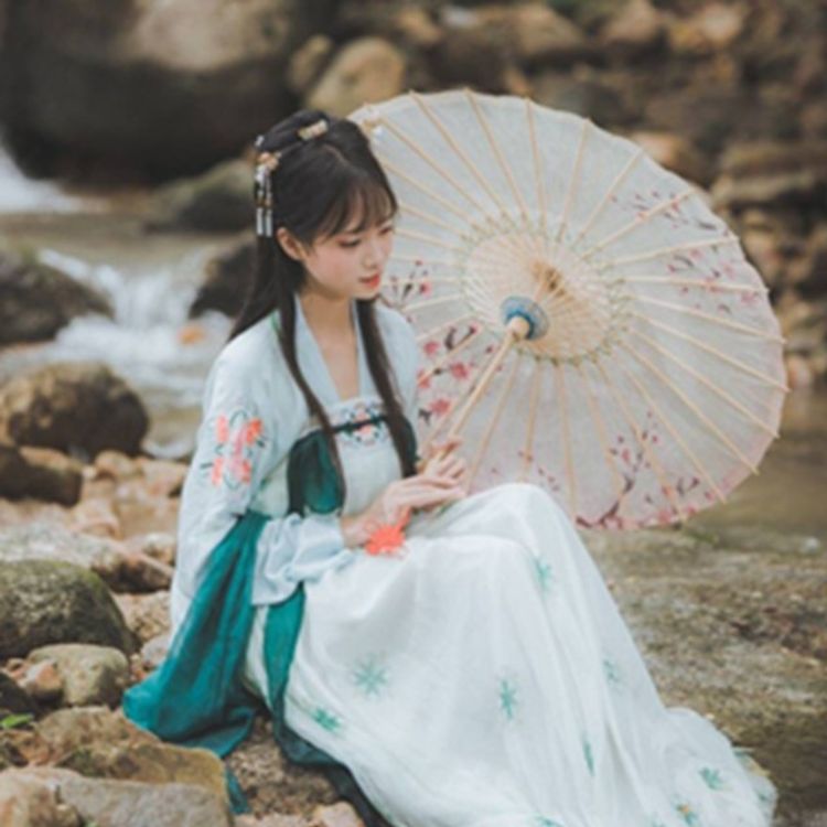 cover art for 玉楼春:浮生长恨欢娱少 肯爱千金轻一笑