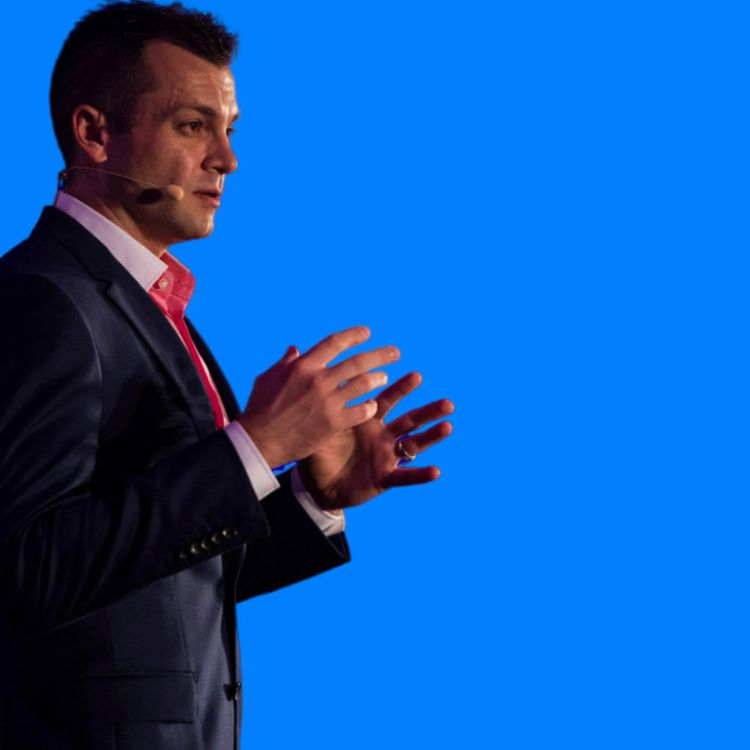 cover art for How I Made My First $1000 Online | Vick Strizheus 004