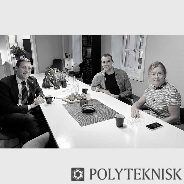cover art for #PolyPod: Hva skjer med bruk av solenergi i Norge?