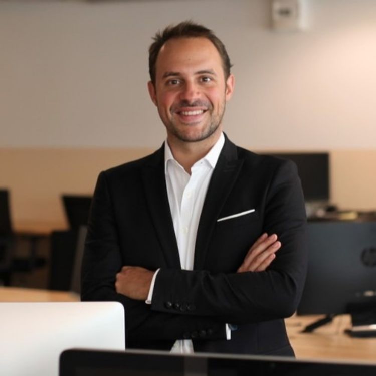 cover art for Episode 3 - François Fillette, CEO @ Humind School