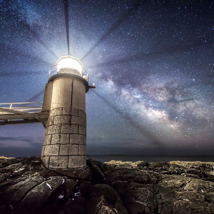 cover art for Mike Taylor - Lighthouses and Night Landscape Photography