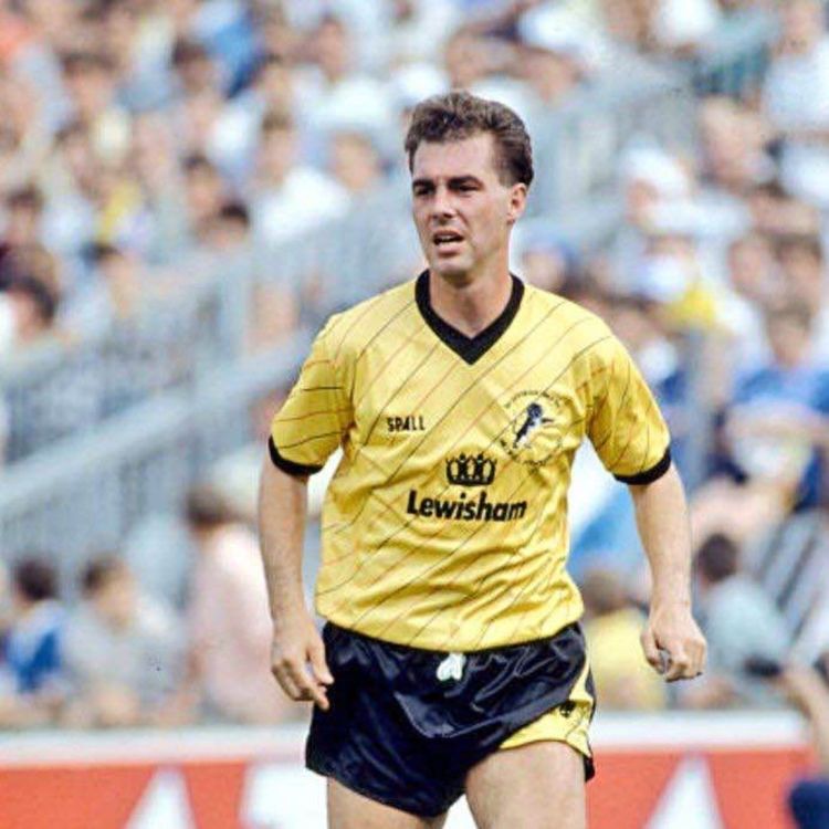 cover art for LIONS LOUNGE LOCKDOWN #60- IAN DAWES "RUN IN'S WITH WRIGHTY!" #millwallfc #millwall #podcast #efl