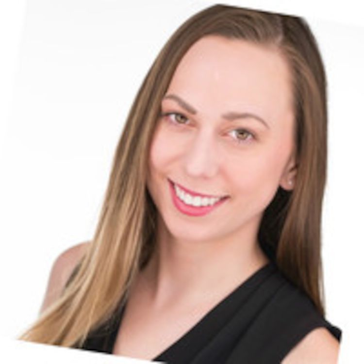 cover art for Episode 17: Davidson Hang Podcast w/Ellie LeSatz- Linkedin Learning Account Executive