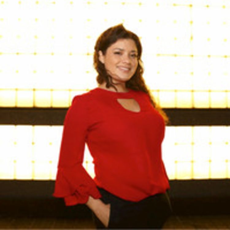 cover art for Episode 22: Davidson Hang Podcast w/Santa Victorio, CSP -Public Speaker, Life and business Coach, Sales Professional