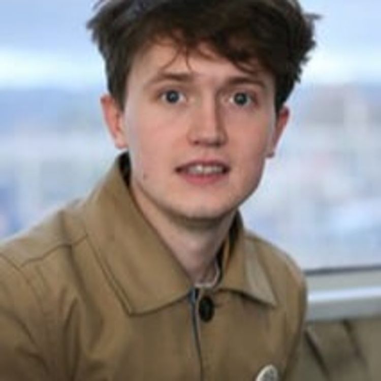 cover art for Positive Afternoon Vibes with Lizzie Romain 09.04.2020 - Hayes FM Thursdays 1-3pm