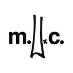 cover art for m.u.c - mais uma cadeira