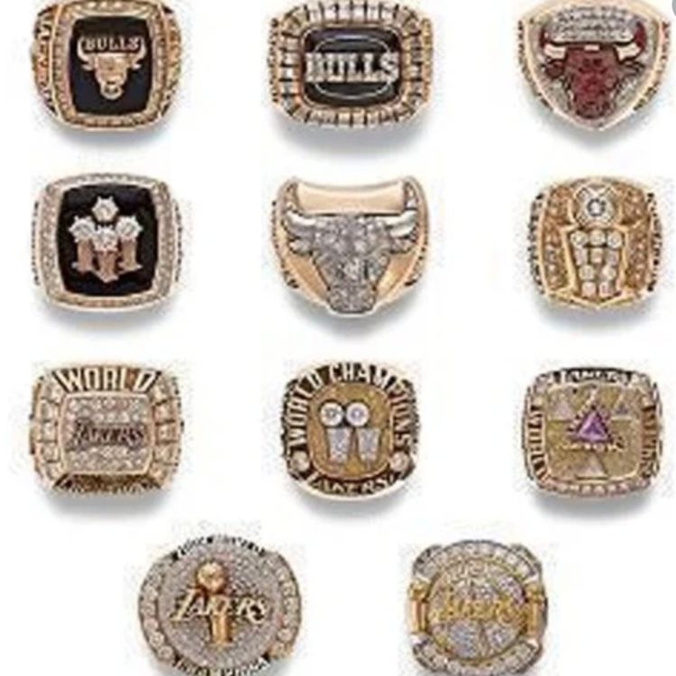 cover art for Eleven Rings : la historia de una de las figuras legendarias del baloncesto.