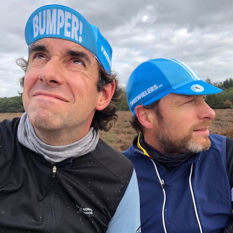 cover art for Domme lekke band, nieuwe fiets, samen op kop en een kortingscode