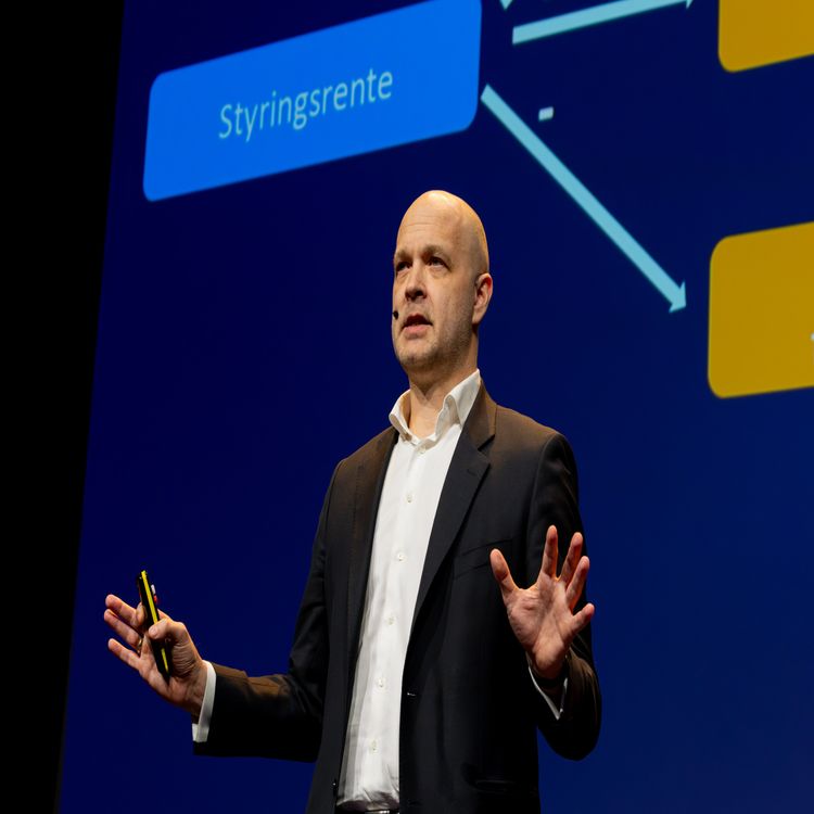 cover art for E157 - BONUSPOD: Oppdatering om pengepolitikken