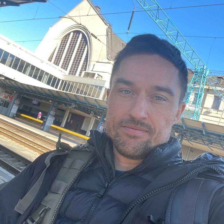 cover art for Ukrainian Alexandr Dolgopolov discusses the war in Ukraine with Craig Shapiro 