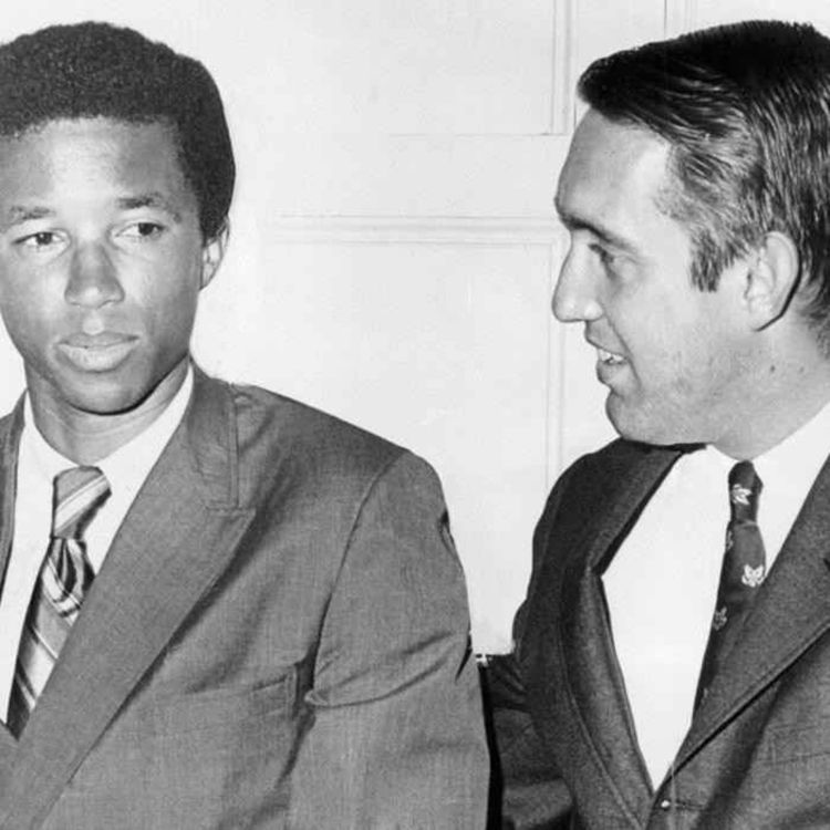 cover art for HALL OF FAME AGENT, DAVIS CUP CAPTAIN  DONALD DELL 