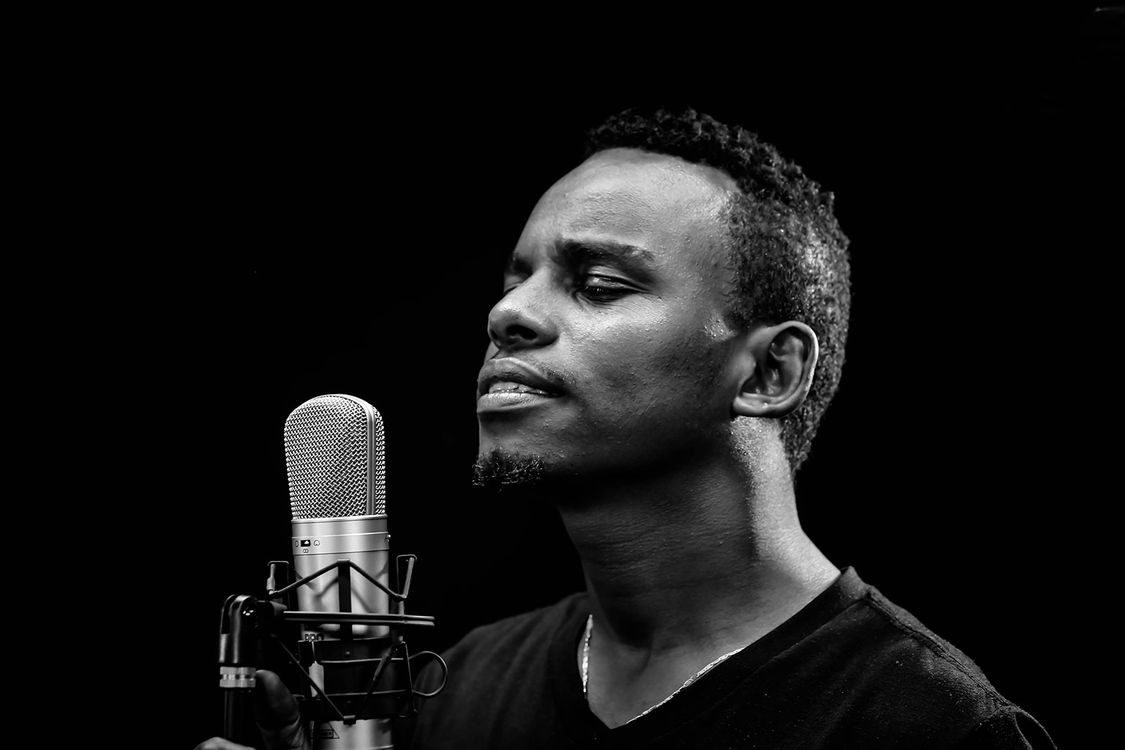 cover art for Episode 03 : 5 reasons why God bless people