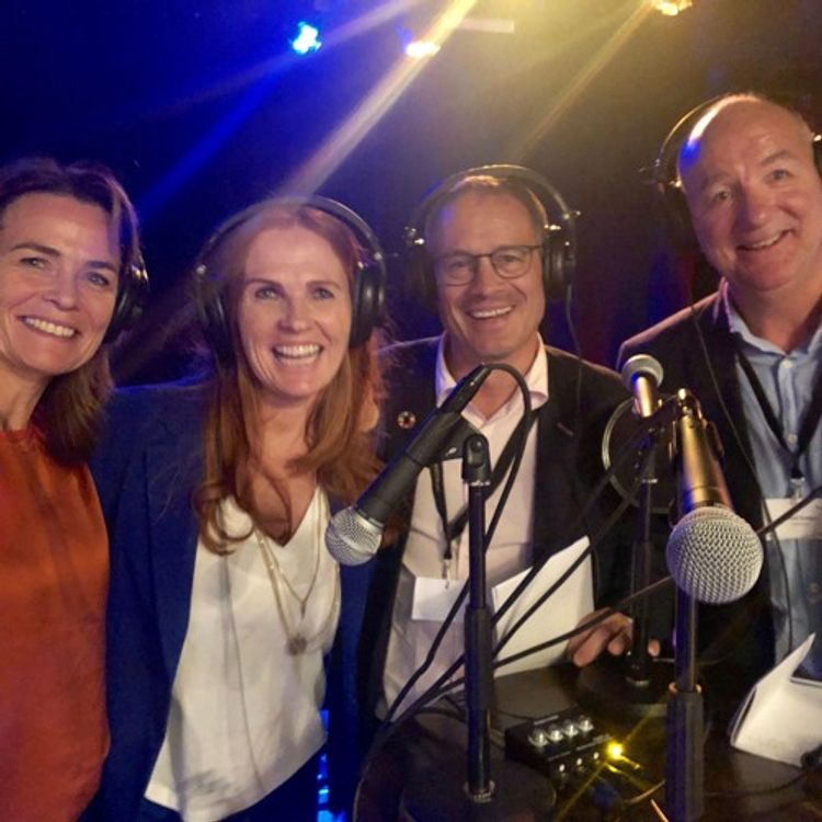 cover art for Er du en energi-giver eller er du en som tapper mennesker rundt deg for energi?