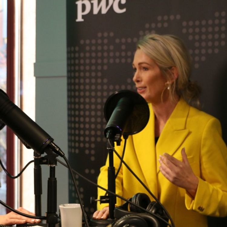 cover art for -Dette er veldig mye mer enn et supperåd som driver og flytter papirer, forteller Krohn-Traaseth