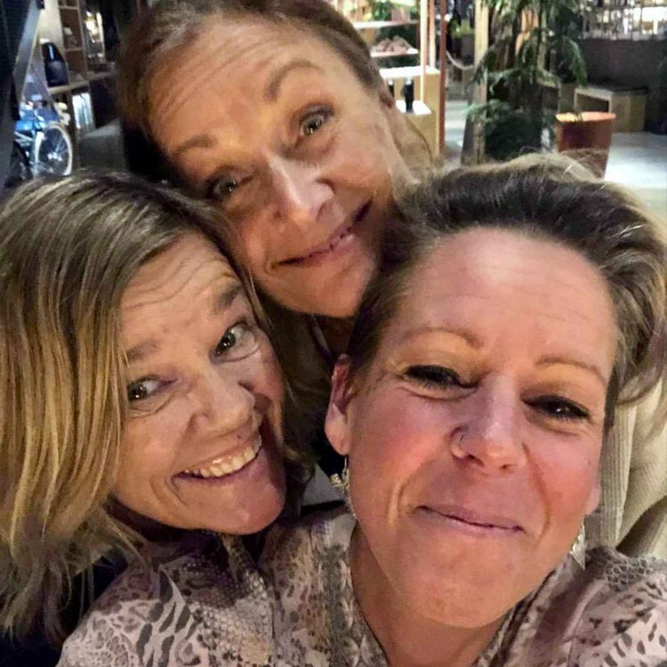 cover art for 86. Kia Temmes - Alla är Fucked Up