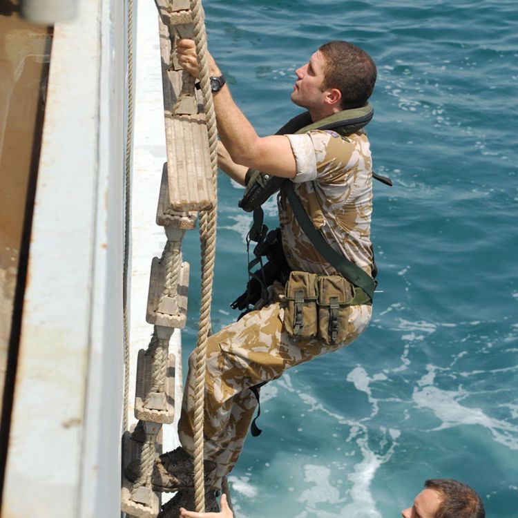 cover art for EP 008 - Gaz Timmins