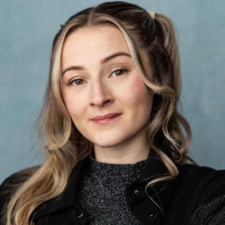 cover art for EP317- Hannah Lowther- Theatre, jingles and TikTok